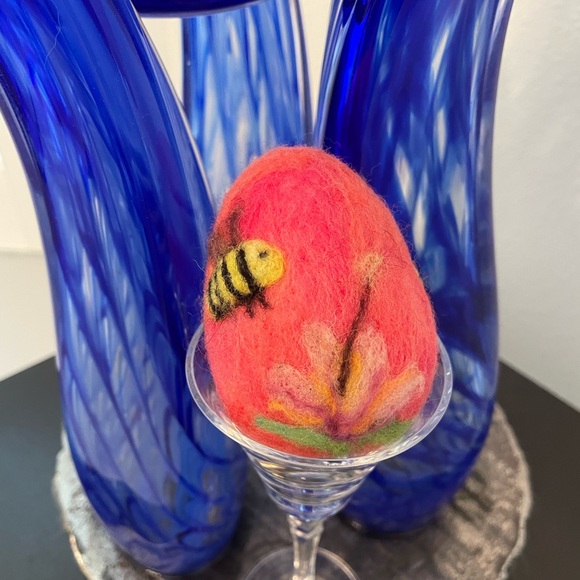 Hand crafted custom order needle felted eggs - Picture 12 of 16